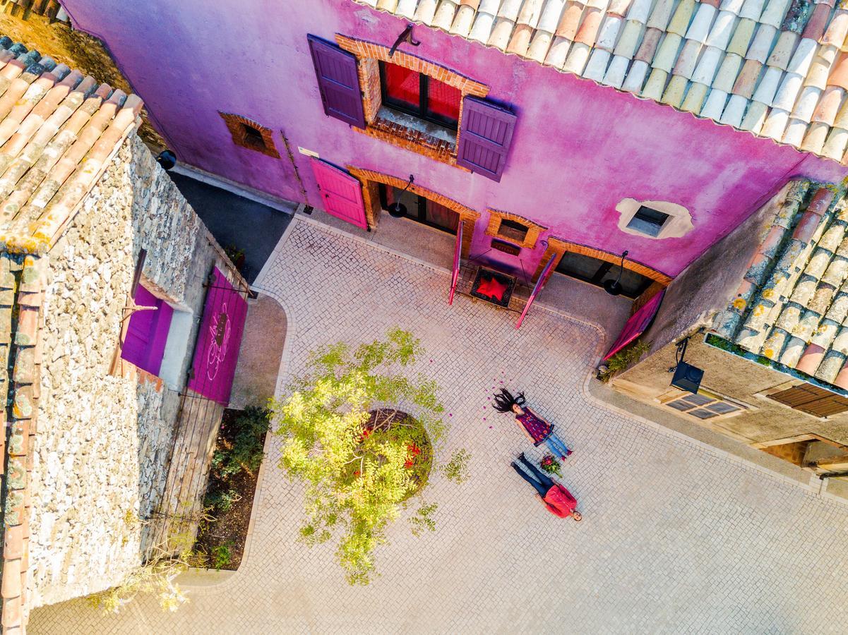 Village Castigno - Wine Hotel & Resort Assignan Eksteriør bilde